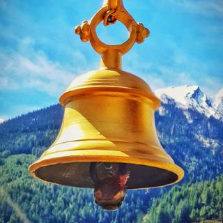 Temple bell wallpaper