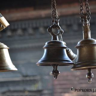Temple bell wallpaper