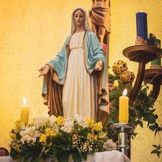 The Virgin Mary wallpaper