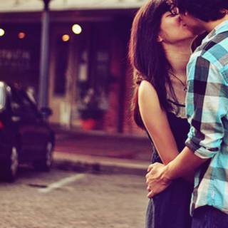 Teenage love wallpaper