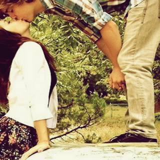 Teenage love wallpaper