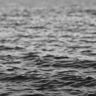 Black and white ocean wallpaper