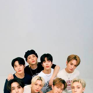 Stray Kids 2023 wallpaper