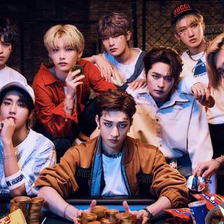 Stray Kids 2023 wallpaper