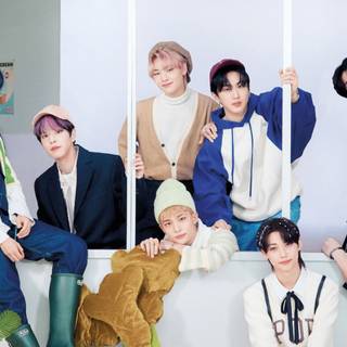 Stray Kids 2023 wallpaper