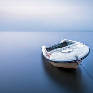 Tranquil morning wallpaper