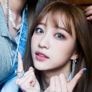 Ahn Hee Yeon wallpaper