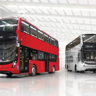 Double decker wallpaper