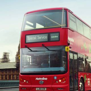 Double decker wallpaper