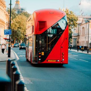 Double decker wallpaper