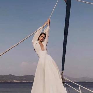 Lana Del Rey iPhone wallpaper