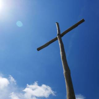 Wooden cross wallpaper