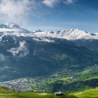 Spring mountains iPhone wallpaper