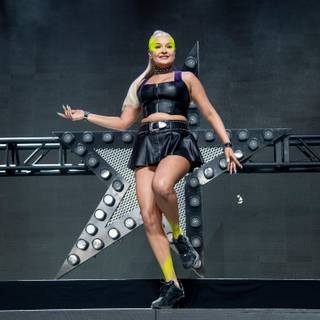 Kim Petras 2023 wallpaper