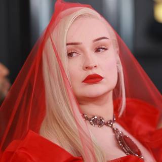 Kim Petras 2023 wallpaper