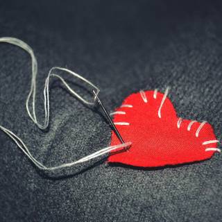 Heart thread wallpaper