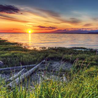 Spring sunsets laptop wallpaper