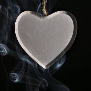 Heart thread wallpaper