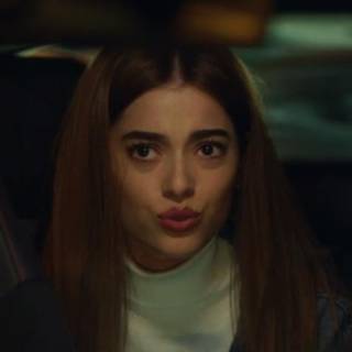 Simay Barlas wallpaper