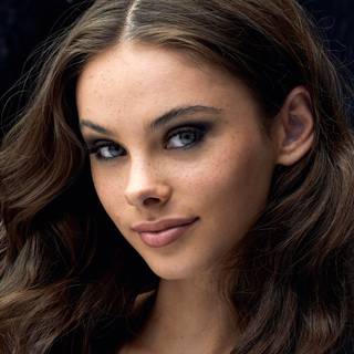 Meika Woollard wallpaper