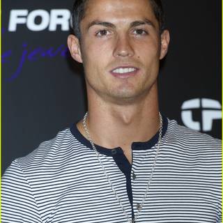 Ronaldo casual wallpaper