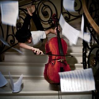 Violoncello wallpaper