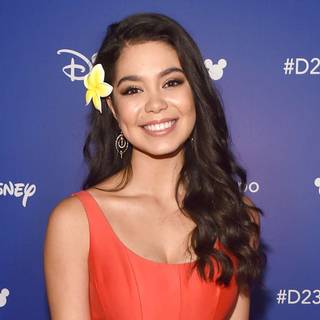 Auli’i Cravalho wallpaper