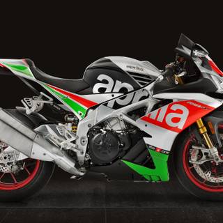 Aprilia RSV4 RF wallpaper