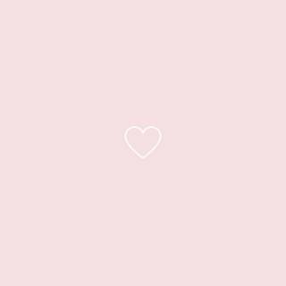 Simple heart aesthetic wallpaper