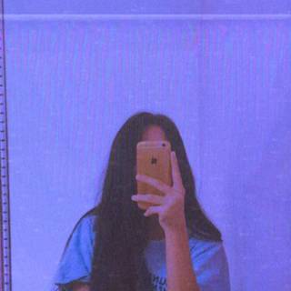 Mirror girls wallpaper