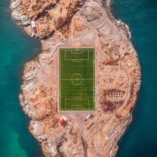 Henningsvaer wallpaper