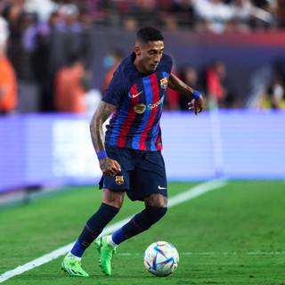 Raphinha Barcelona wallpaper