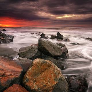 Coastal rocks wallpaper