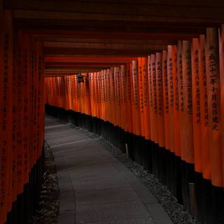 Fushimi Inari iPhone wallpaper
