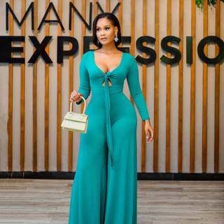 Hamisa Mobetto wallpaper