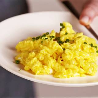 Scrambled eggs wallpaper