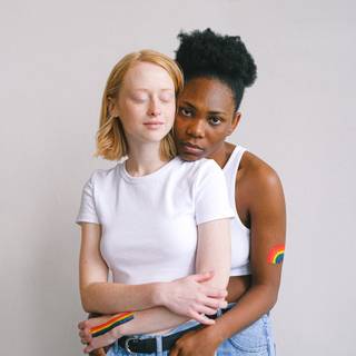 Lesbian matching wallpaper