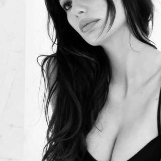 Camila Morrone 2023 wallpaper