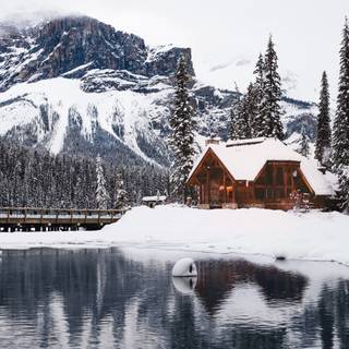 Winter cabin 1920x1080 wallpaper