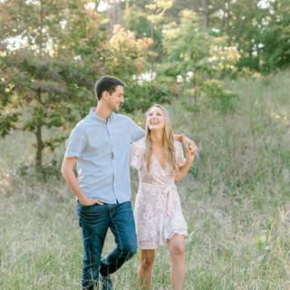 Spring couple wallpaper