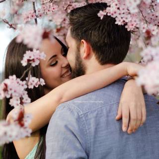 Spring couple wallpaper