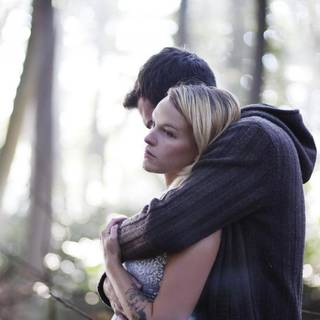 Spring couple wallpaper