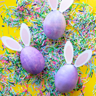 Baby chick and easter eggs wallpaper