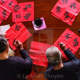 Vietnamese calligraphy wallpaper