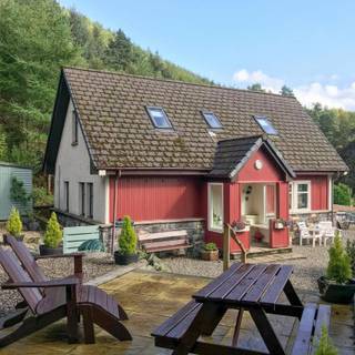 Cottage dream wallpaper