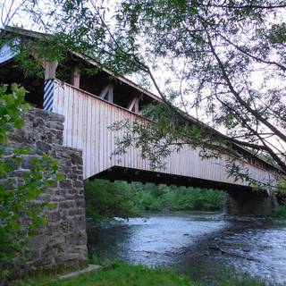 Spring covered bridges wallpaper