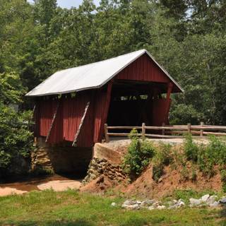 Spring covered bridges wallpaper