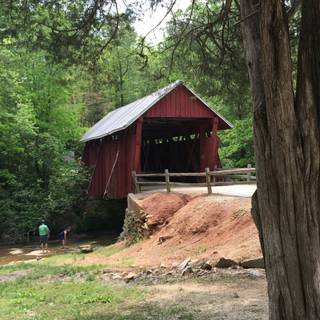 Spring covered bridges wallpaper