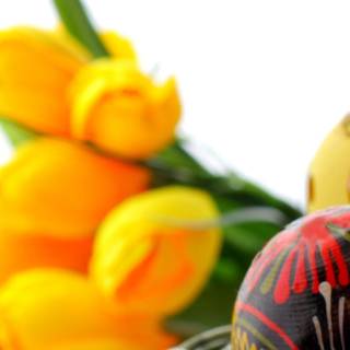 Yellow Easter aesthetic wallpaper