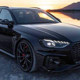 Audi RS4 2023 wallpaper